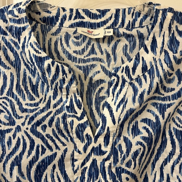 Vineyard Vines Blue and White Tunic Top - Picture 3 of 4